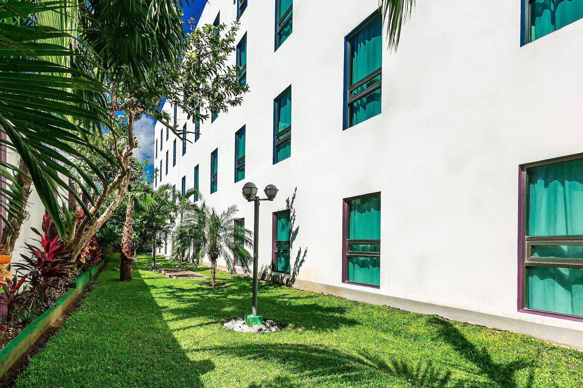 The Magic Hotel ปลายาเดลการ์เมน ภายนอก รูปภาพ