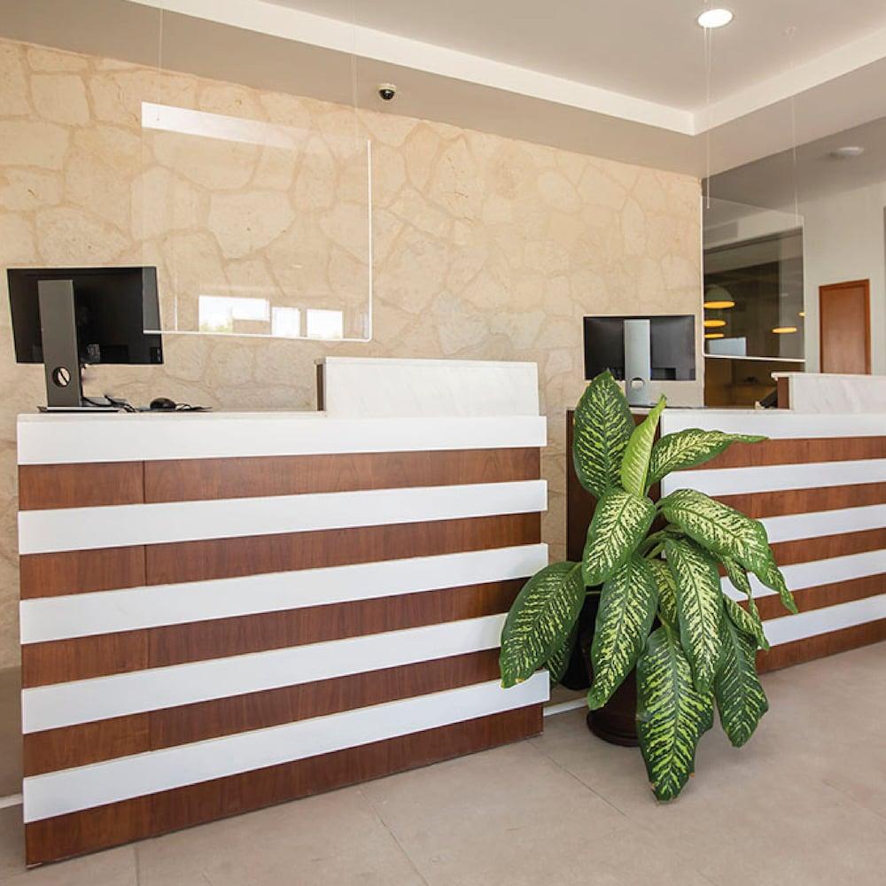 The Magic Hotel ปลายาเดลการ์เมน ภายนอก รูปภาพ