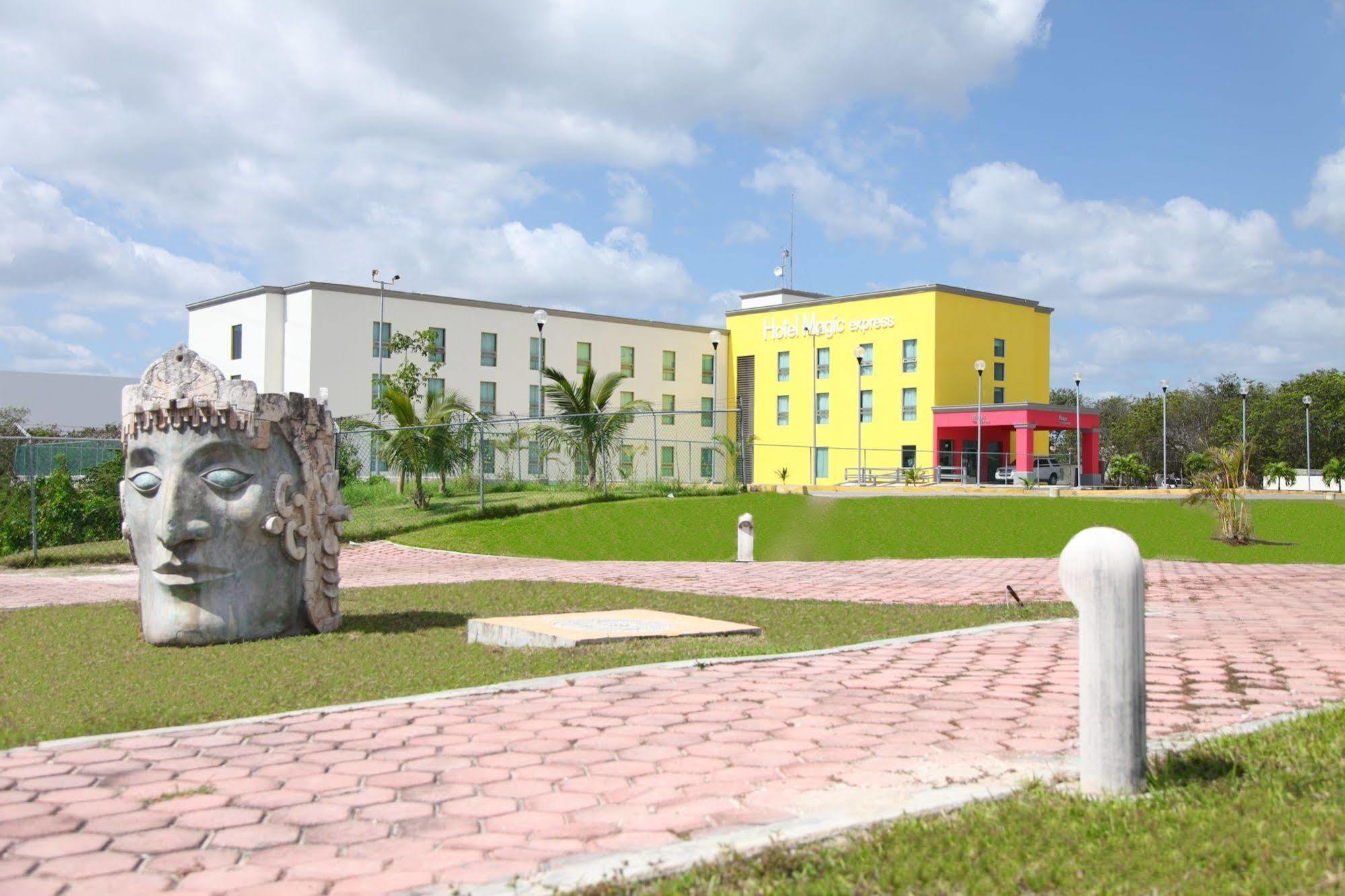 The Magic Hotel ปลายาเดลการ์เมน ภายนอก รูปภาพ